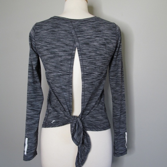 Zyia Women's Charcoal Gray Split Back Long Sleeve T Tee Shirt Top Size S? - Picture 2 of 10